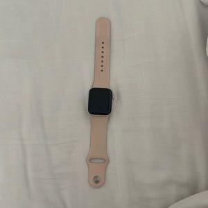 Apple Watch series 5 40mm